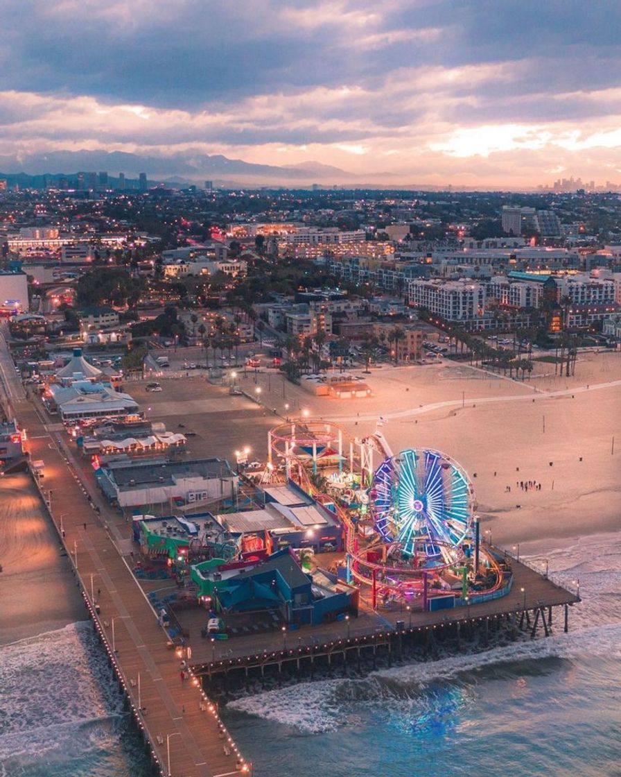 Lugar Santa Monica Pier