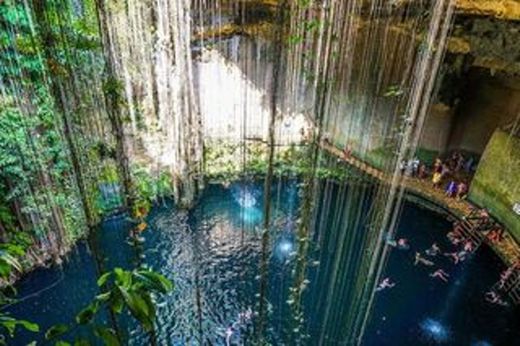 Cenote Ik Kil