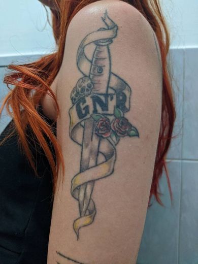 Tattoo Guns n' roses