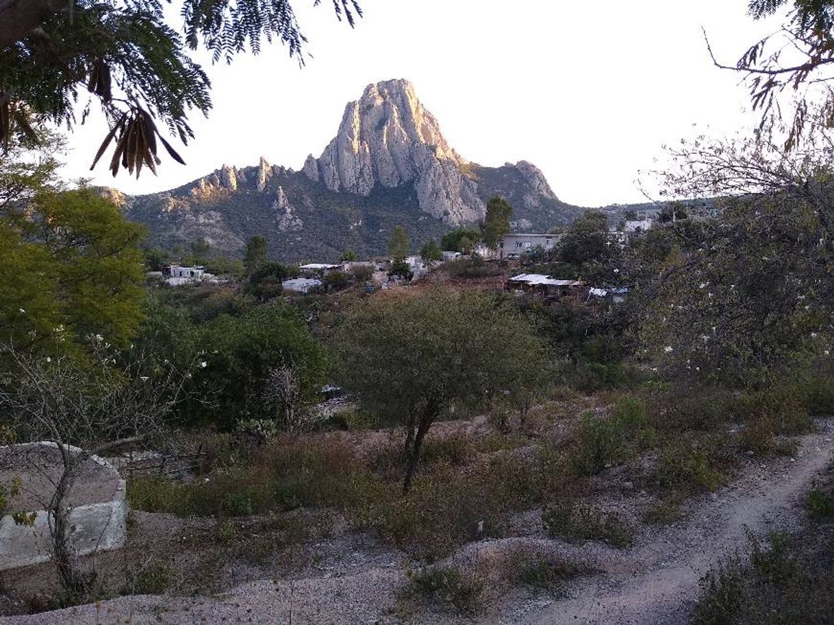 Lugar Peña de Bernal