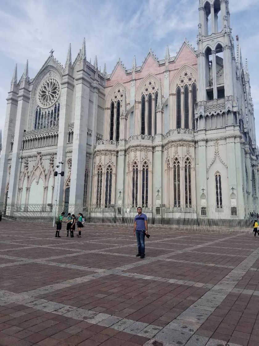 Place León