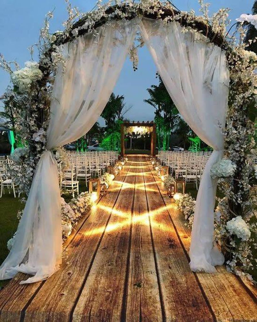 Moda Decoração de casamento na praia!