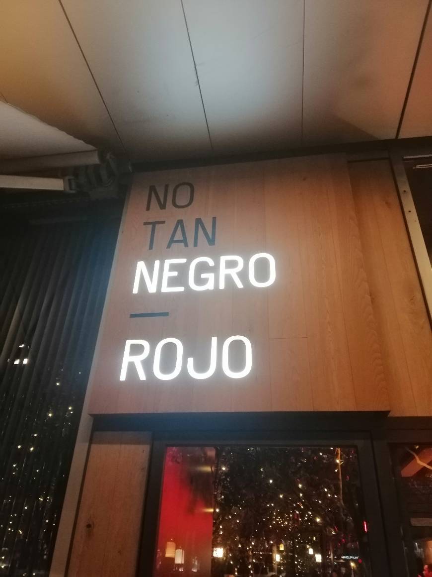 Restaurantes Restaurante Negro / Rojo