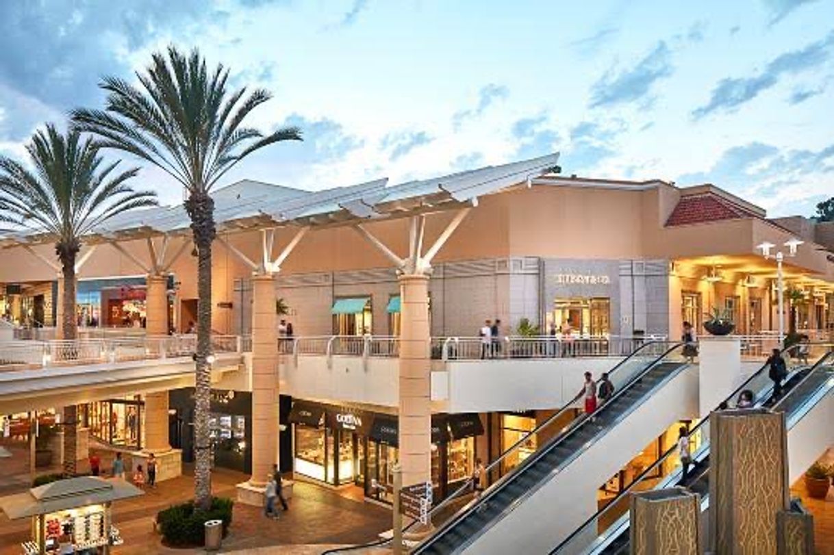 Place Fashion Valley Mall