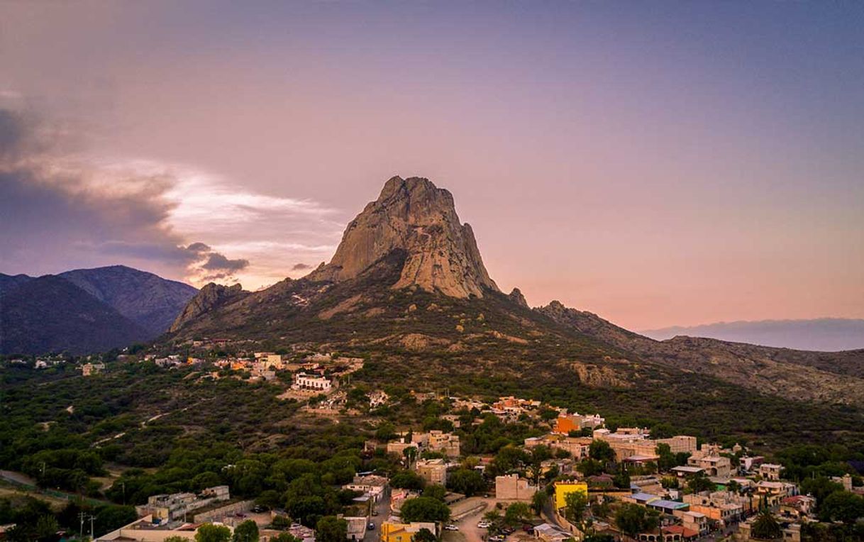 Place Peña de Bernal