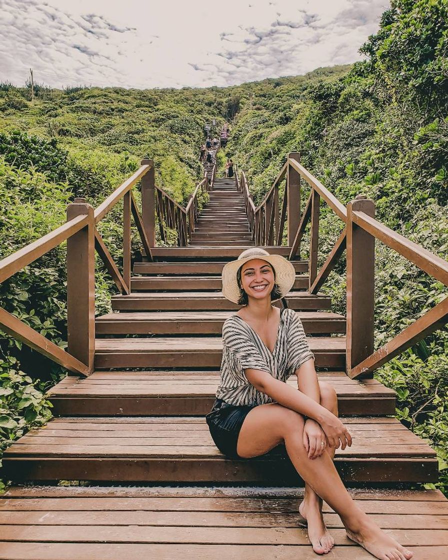 Fashion Escadaria das Prainhas do Pontal do Atalaia -Arraial do Cabo