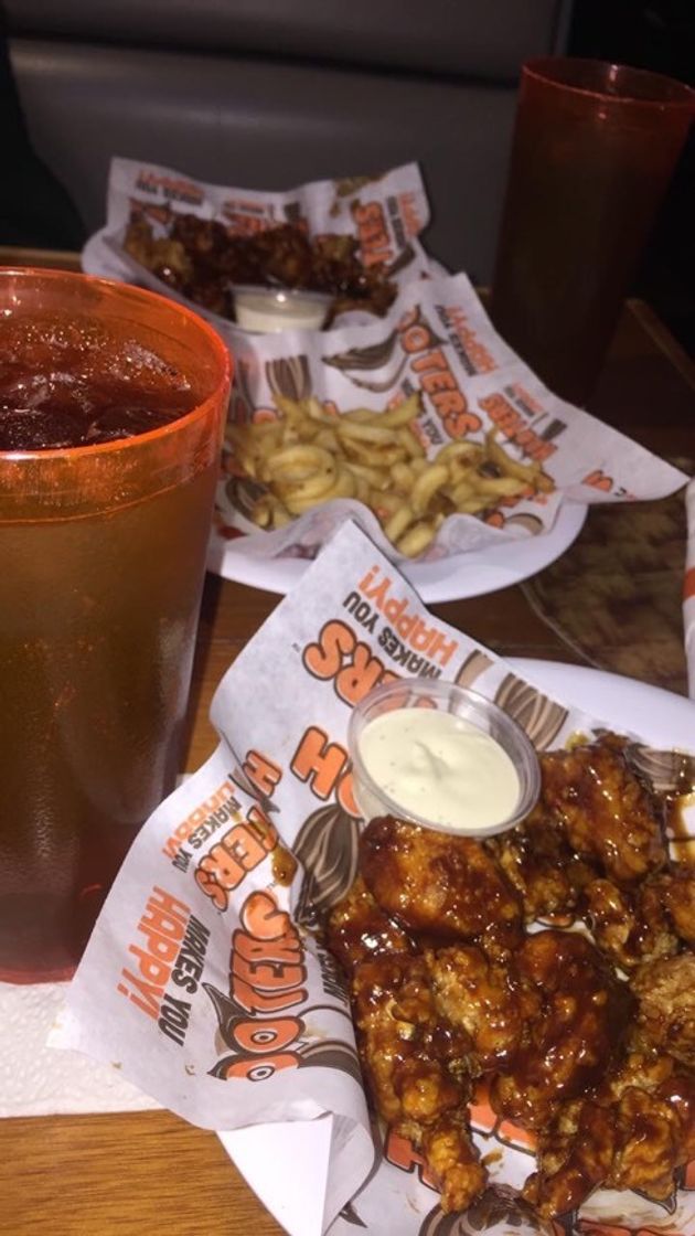 Restaurant Hooters