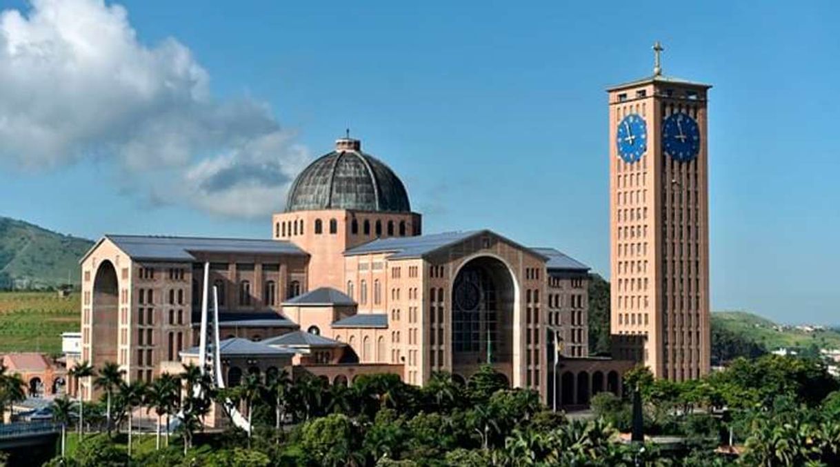 Lugar Basílica de Nuestra Señora Aparecida