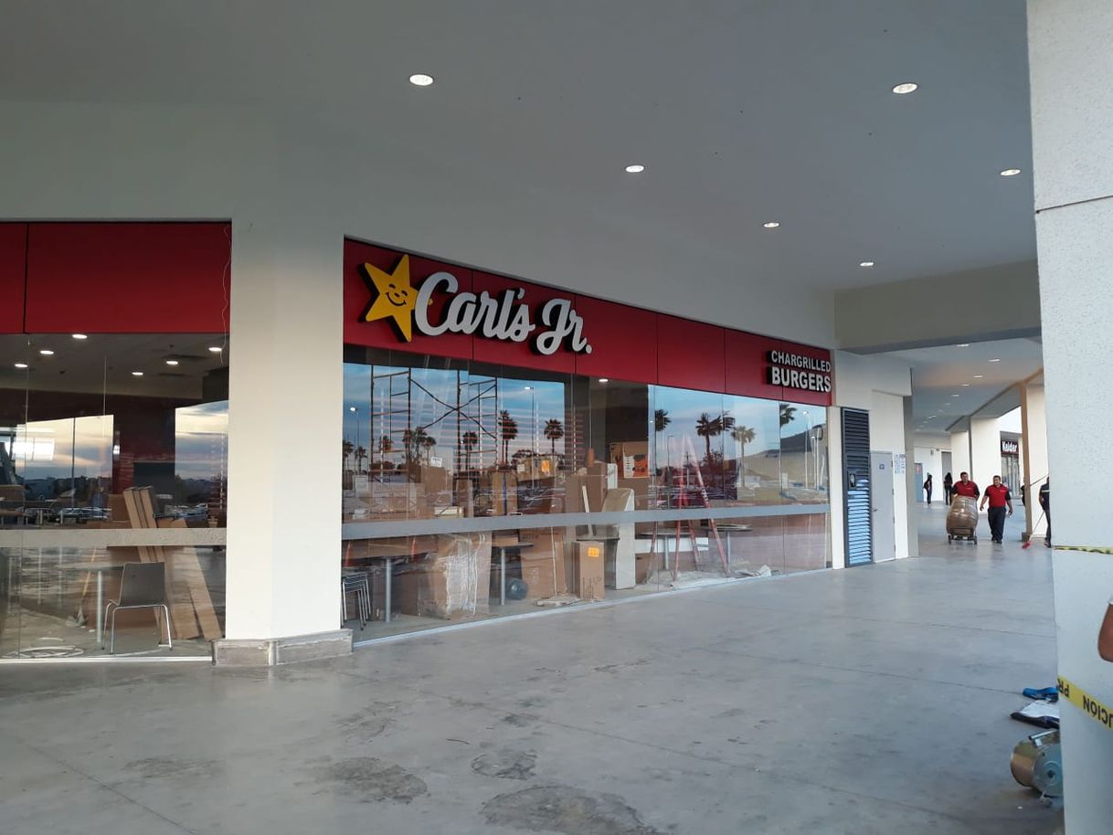 Restaurants Carls Jr - Sendero