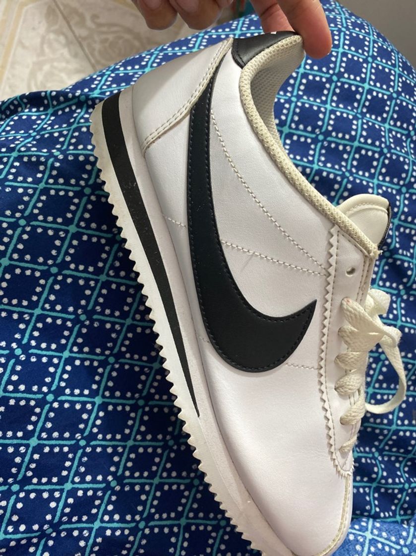 Social Nike Wmns Classic Cortez Leather, Zapatillas para Mujer, Blanco