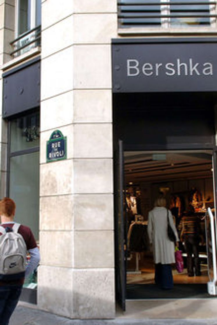 Lugar Bershka