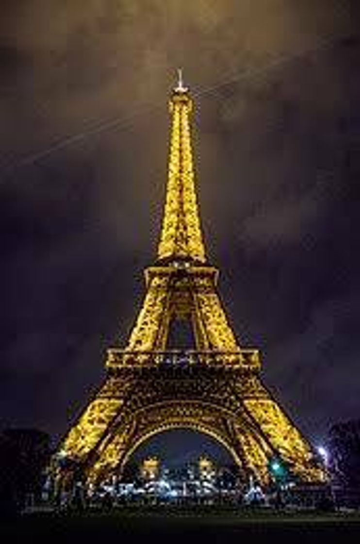 Place Torre Eiffel