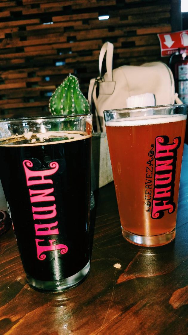 Restaurantes Cerveza Fauna Tasting Room