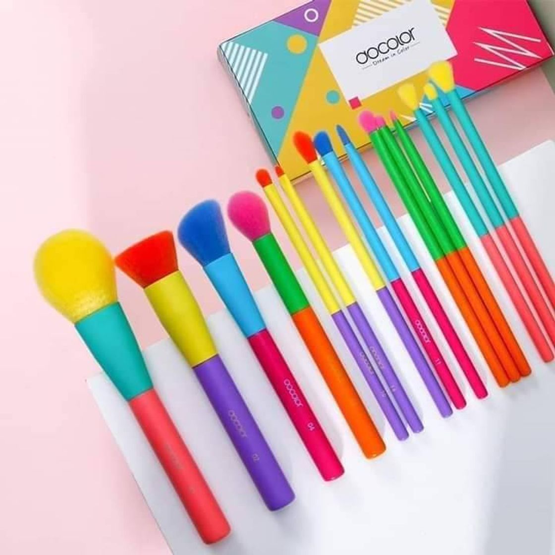 Product Dream of Color - 15 Pieces Colourful Makeup Brush Set