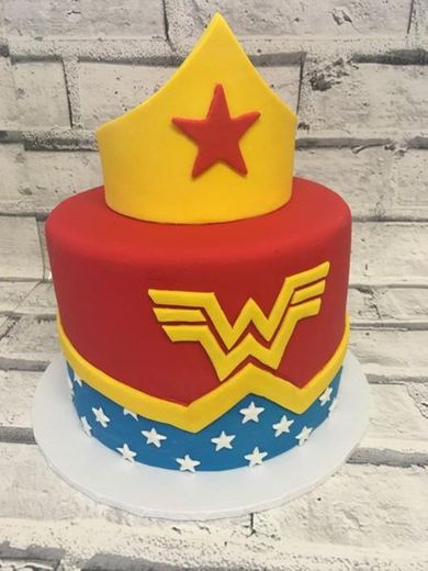 Wonderwoman cake