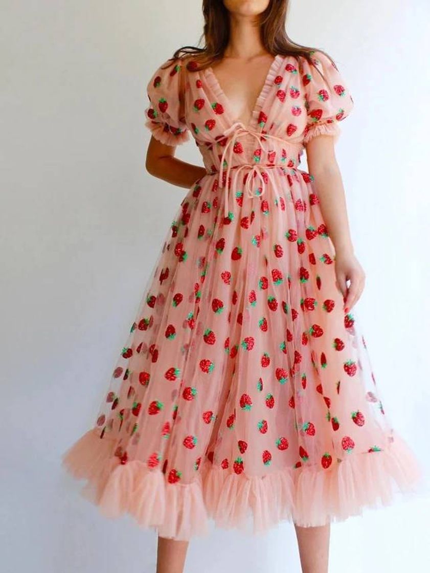 Moda Vestido rosa cute con fresitas