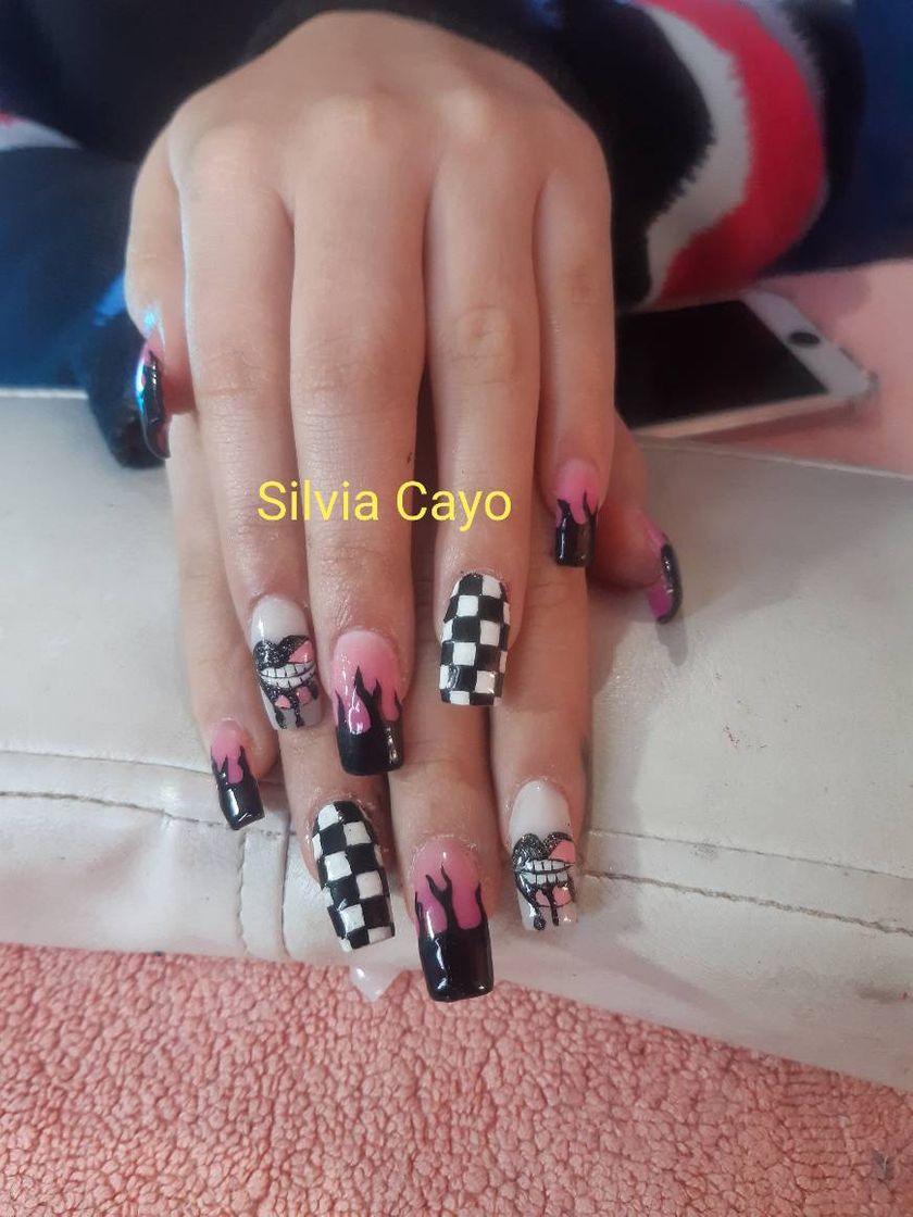 Moda Diseños de uñas acrílicas. A mano ALZADA 💅😎