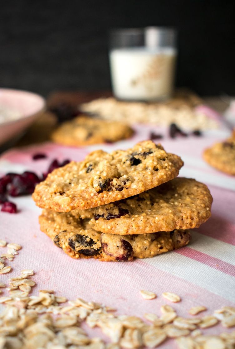 Moda Galletas de avena con pasas y arándanos | Revista Maria Orsini