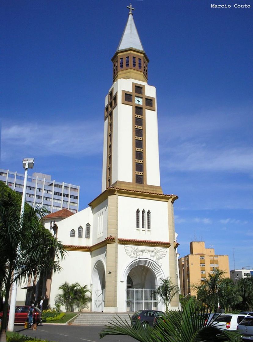 Lugares Catedral Metropolitana de Goiânia