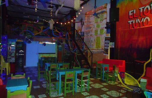 Bar y Discoteca La Playita