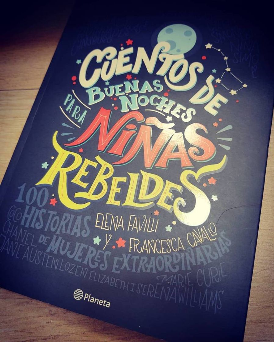 Book Cuentos de buenas noches para niñas rebeldes 