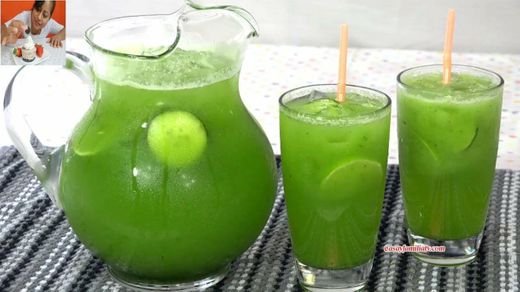 Refrescante agua de pepino y apio! 🥤