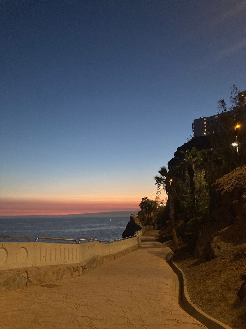 Puerto Rico - Amadores Promenade