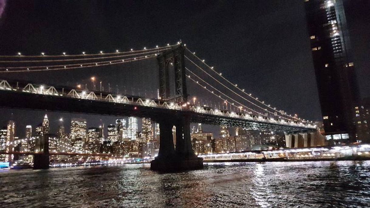 Lugar Brooklyn Bridge