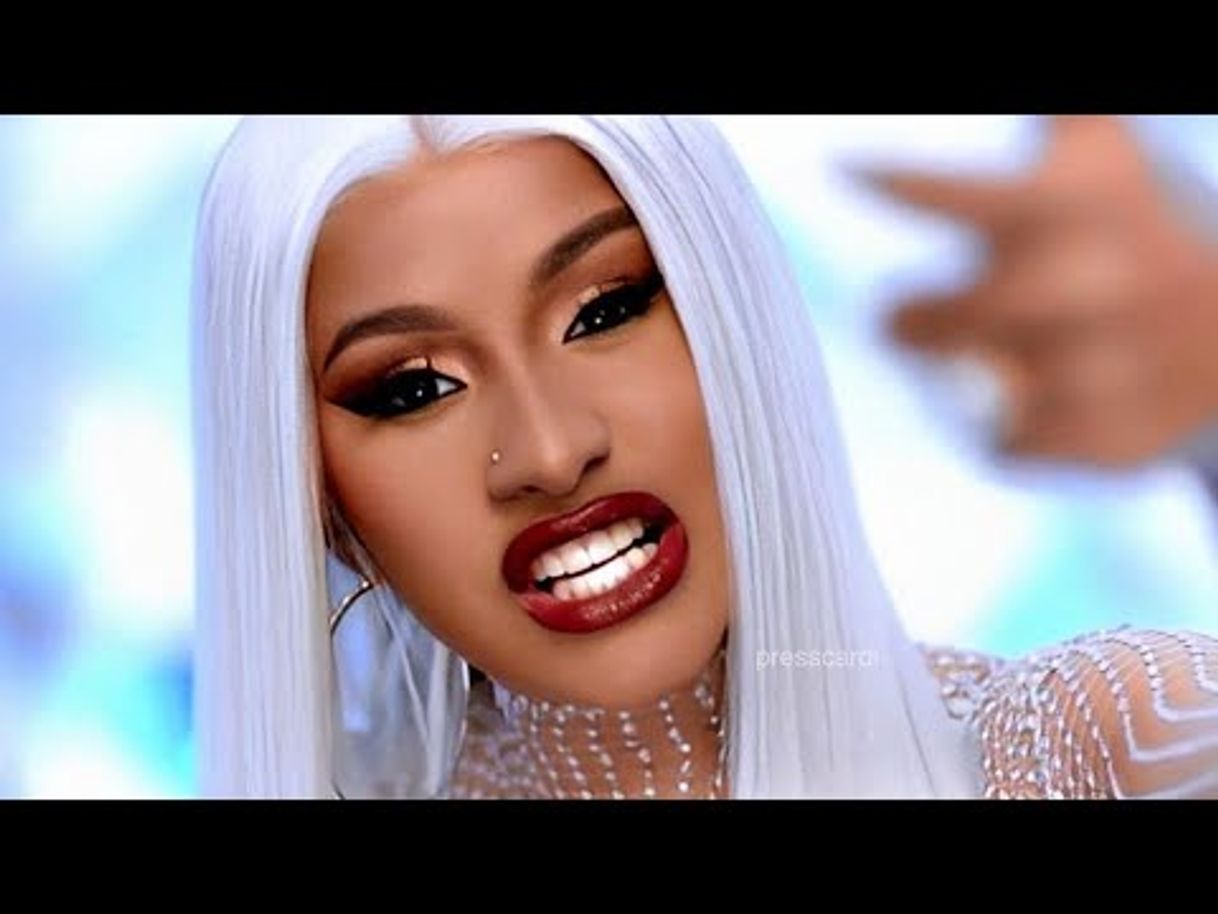 Canción Cardi B ft. Nicki Minaj, Chris Brown - YouTube