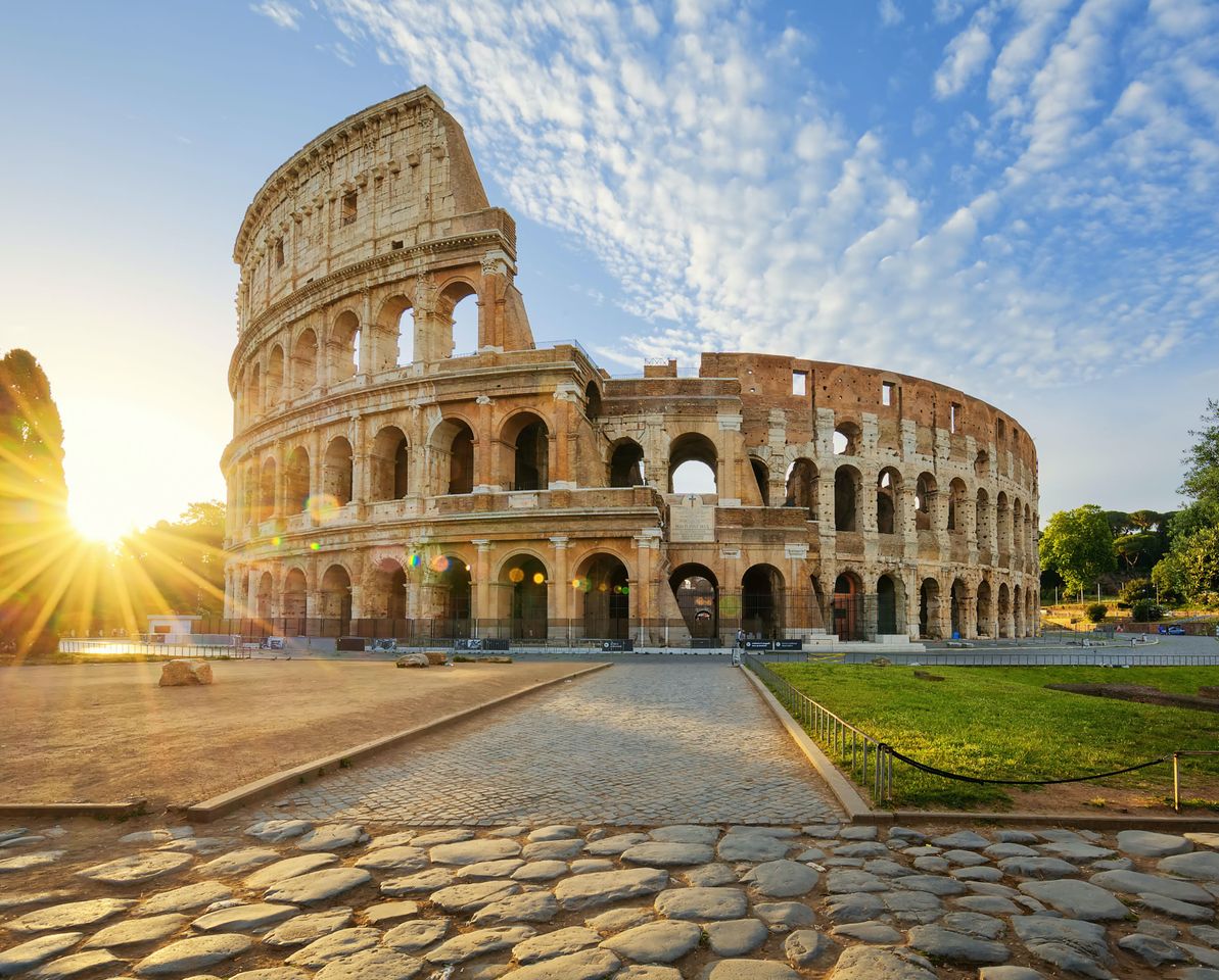 Lugar Coliseo de Roma