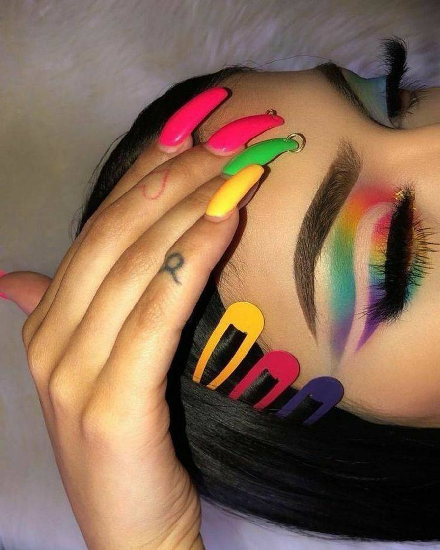 Fashion Makeup pride