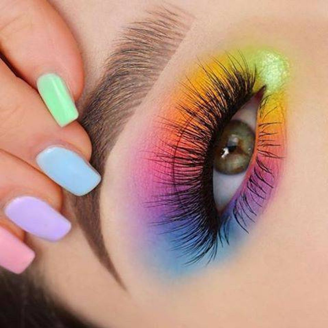 Fashion Makeup pride 