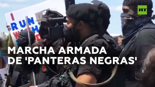 Negros armados desafían nacionalistas blancos en EE.UU.