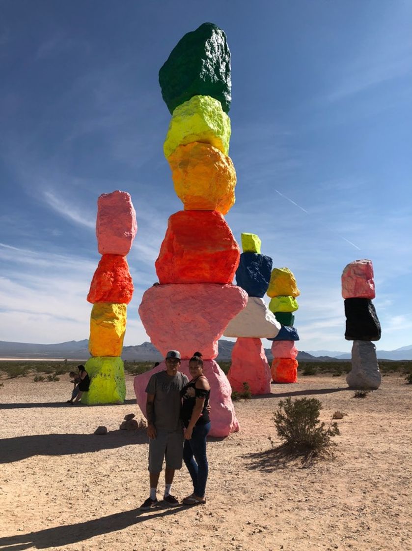 Lugar Seven Magic Mountains