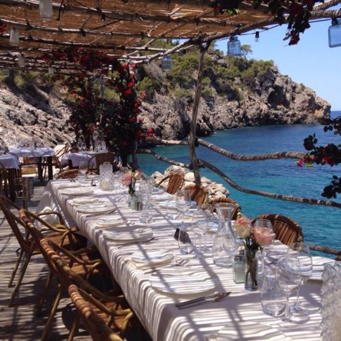 Restaurants Ca's Patro March
