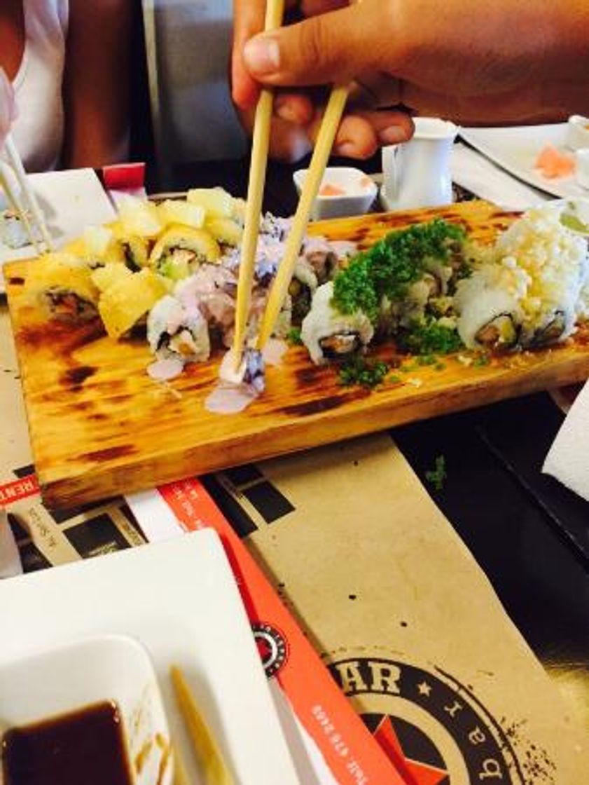 Restaurantes Roll-Star Sushi Bar