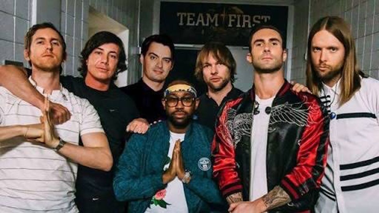 Fashion Maroon 5