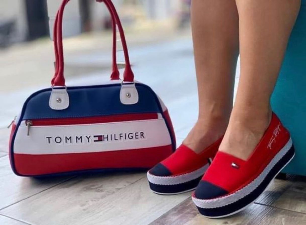 Social Hermoso bolso y zapatos tommy 🥰🥰