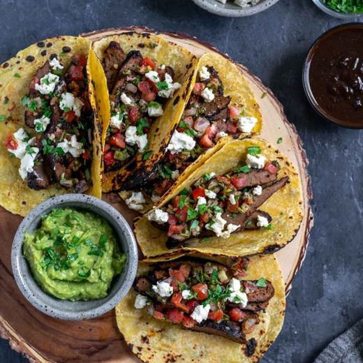 Tacos de carne asada