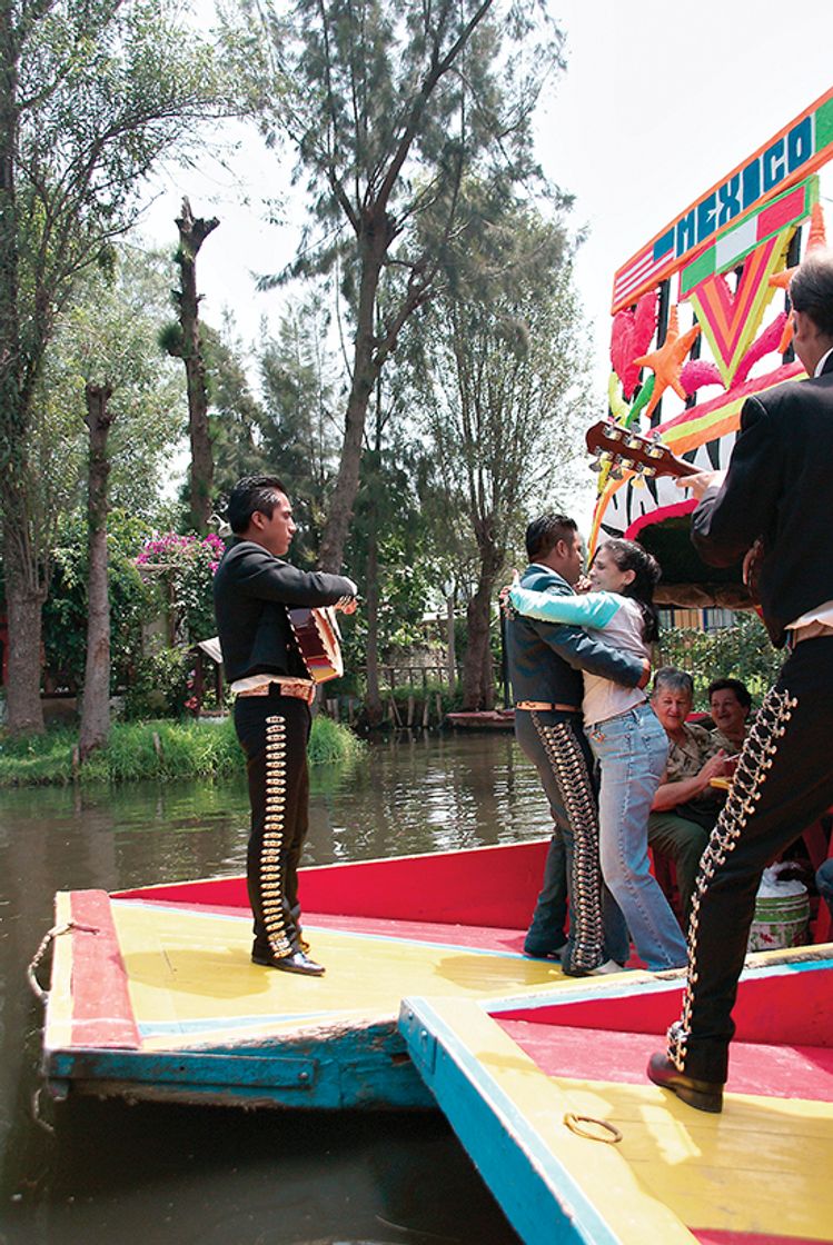 Lugar Trajineras Xochimilco CDMX (Embarcadero Las Flores Nativitas)