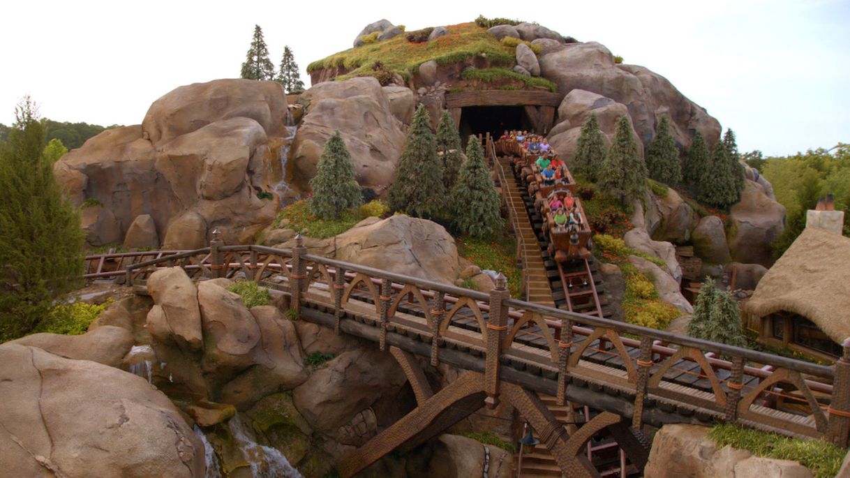 Place Seven Dwarfs Mine Train