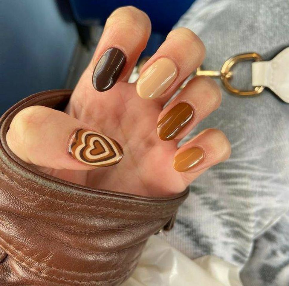 Social •Nails