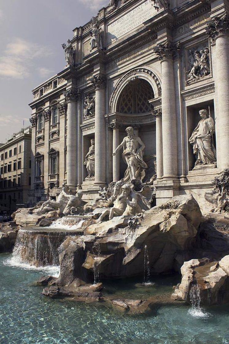 Place Fontana di Trevi