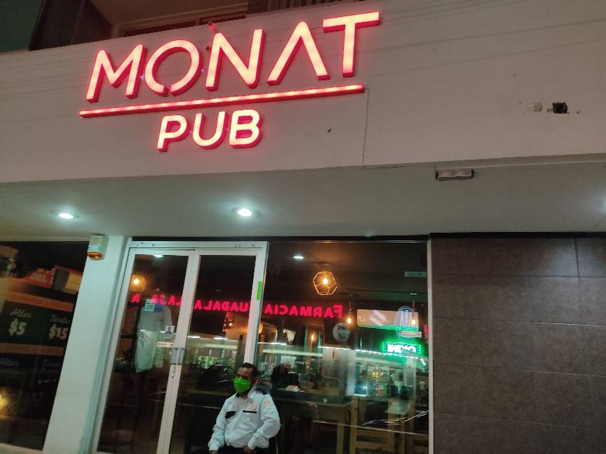 Restaurants Monat Pub Juan Pablo II