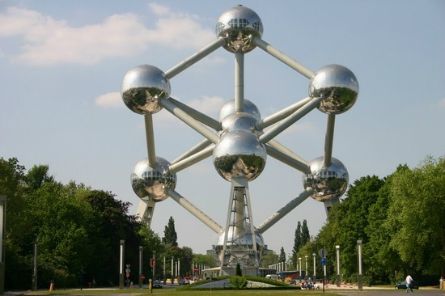 Place Atomium