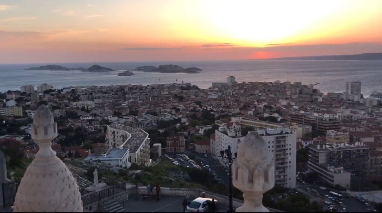 Lugar Notre Dame de la Garde