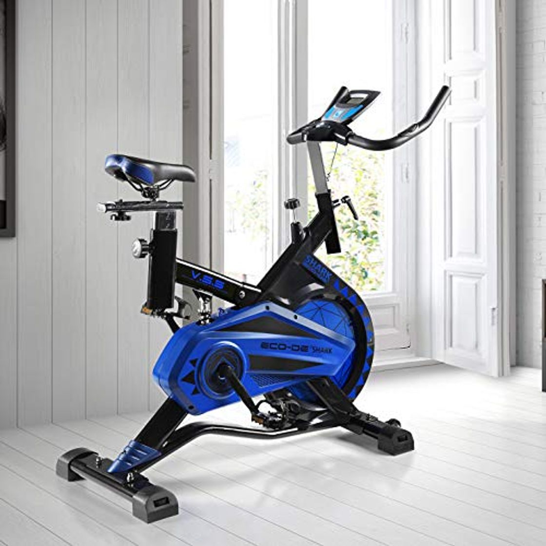 Producto ECO-DE Bicicleta Spinning Shark. Uso semiprofesional con pulsómetro