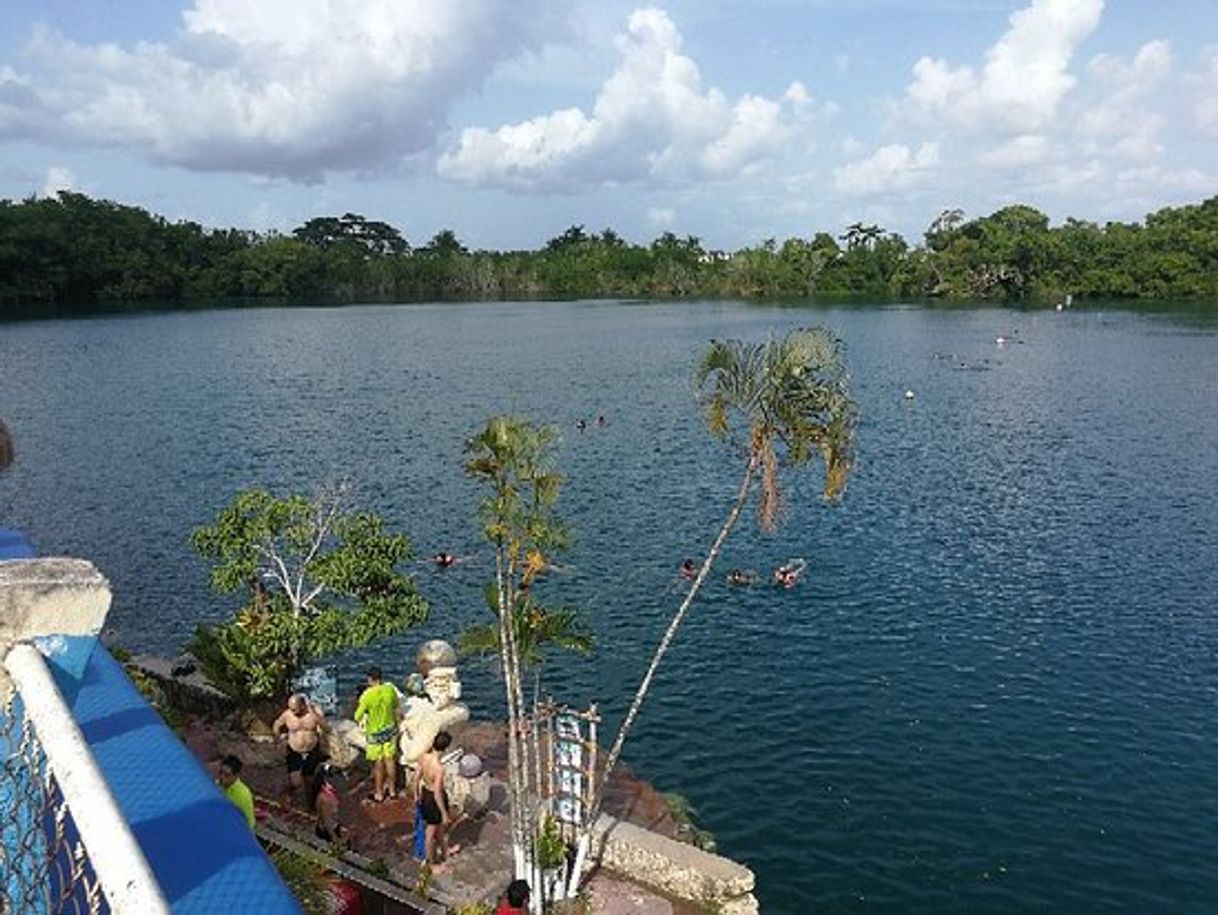 Place Cenote Azul