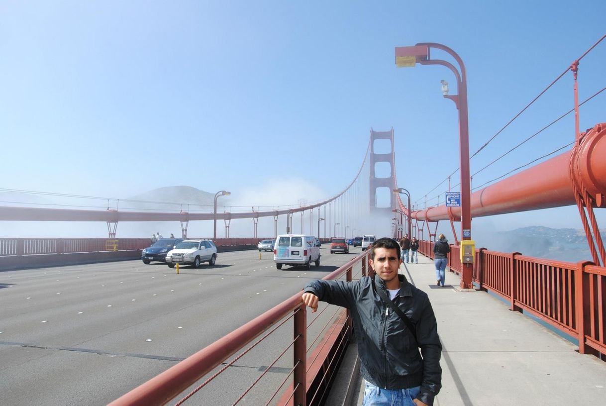 Place Golden Gate Bridge