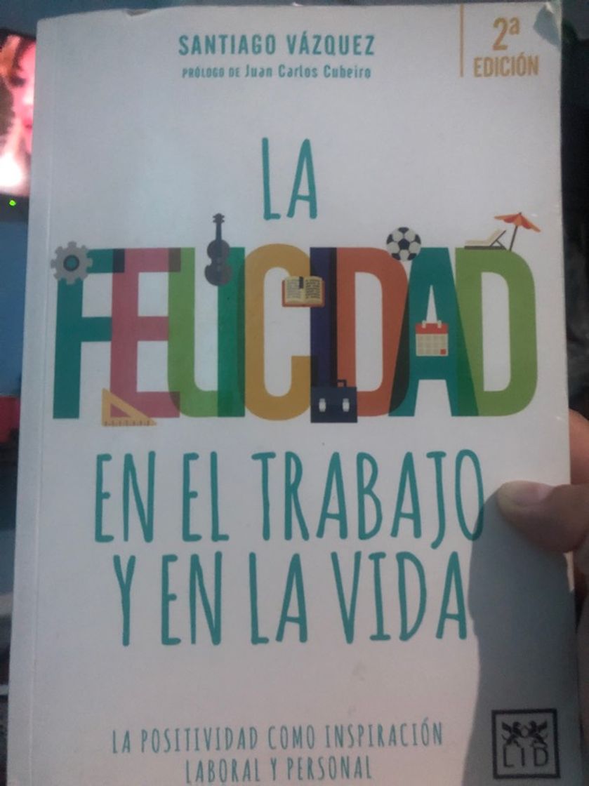 Moda La felicidad en el trabajo y en la vida diaria 